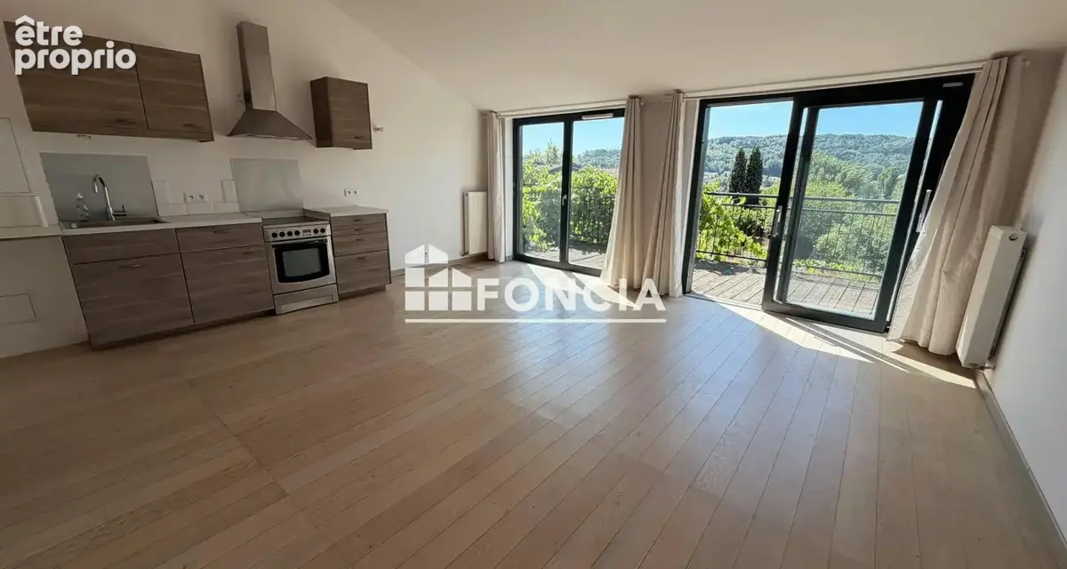 Palaiseau – 2 pièces en dernier étage avec balcon et vue dégagée sur la verdure - photo 3