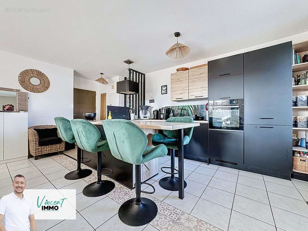 Appartement à L'ISLE-D'ABEAU