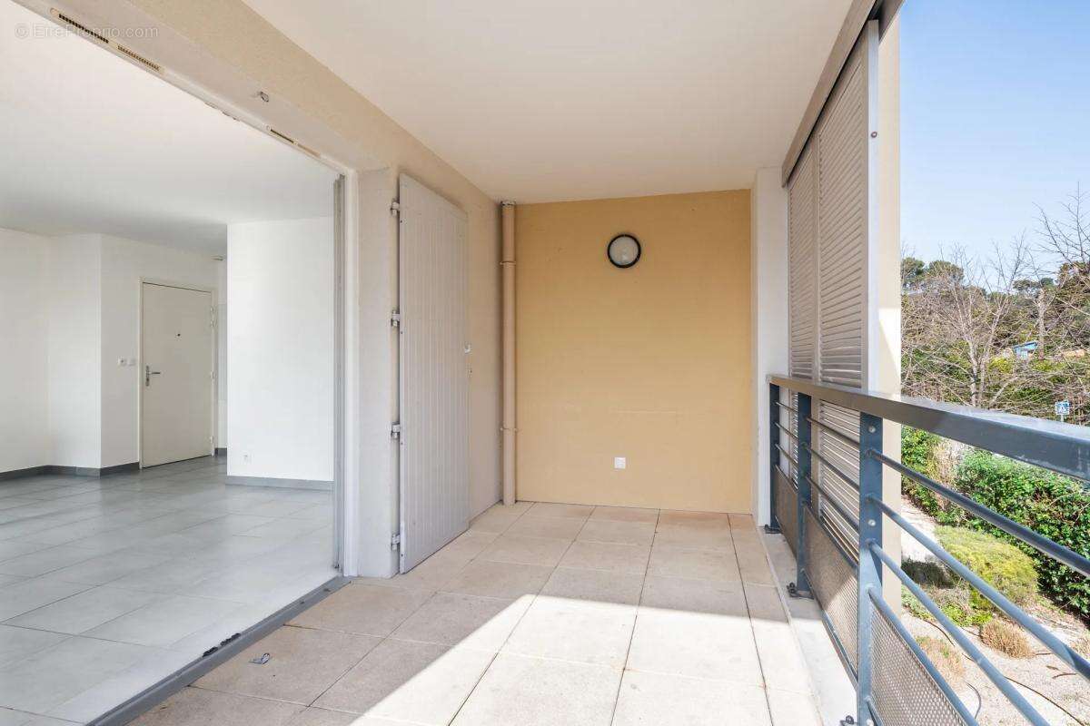 Appartement à MARSEILLE-11E