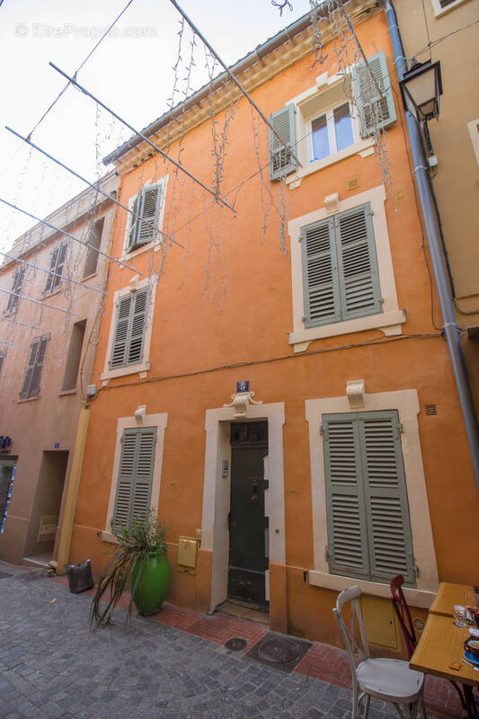 Appartement à SANARY-SUR-MER