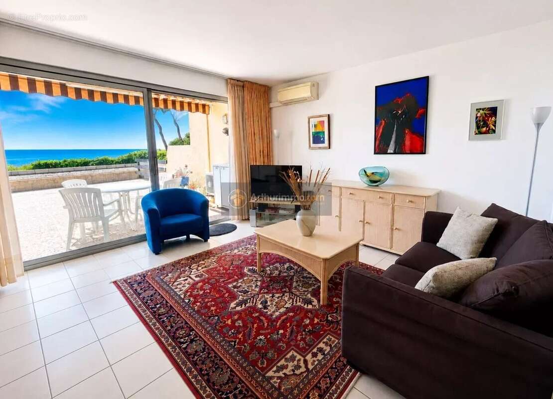 Appartement à FREJUS