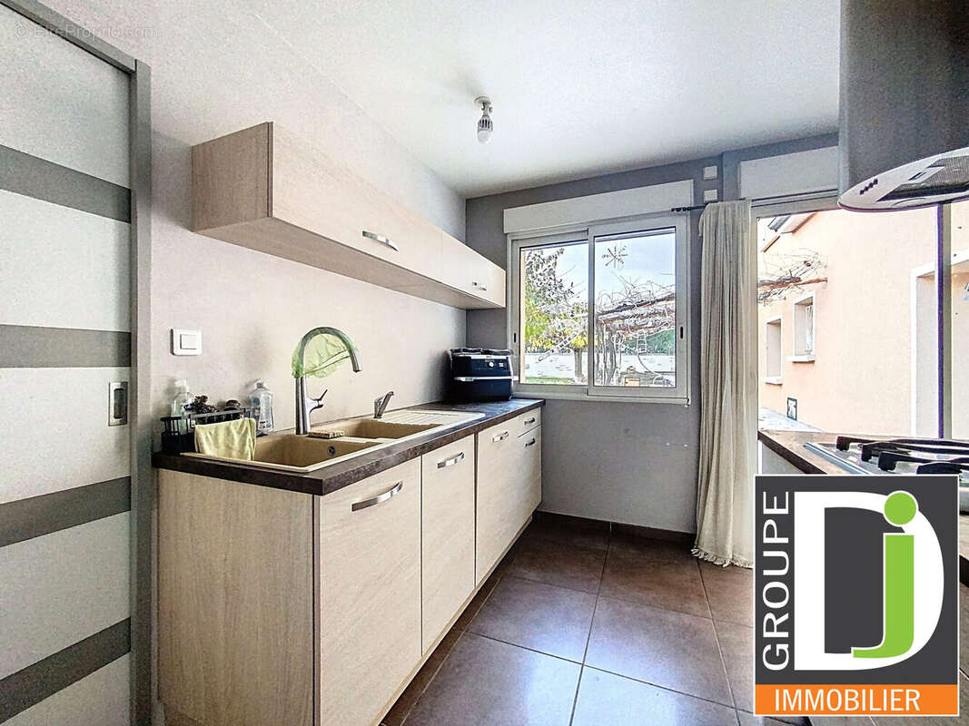 Maison à PORTES-LES-VALENCE