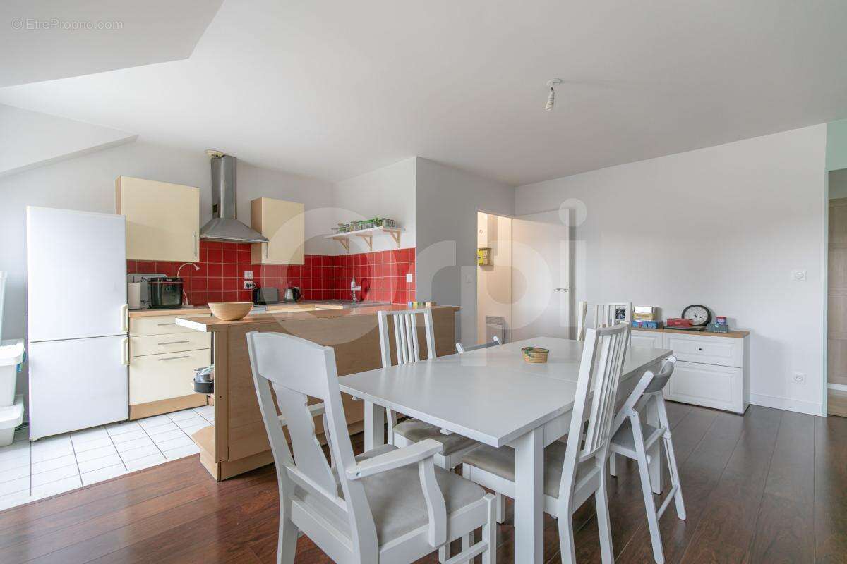 Appartement à BOISSY-SAINT-LEGER