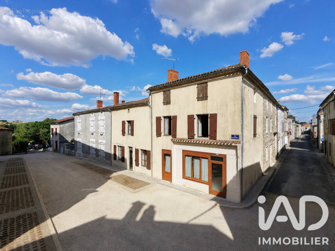 Photo 1 - Maison à MANSLE