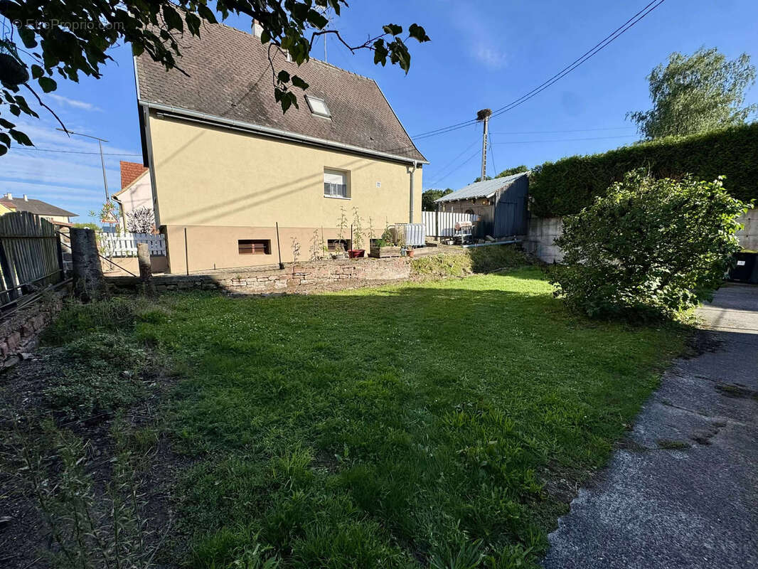 Maison à OBERMODERN-ZUTZENDORF