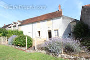 Maison à VARENNES-LES-NARCY