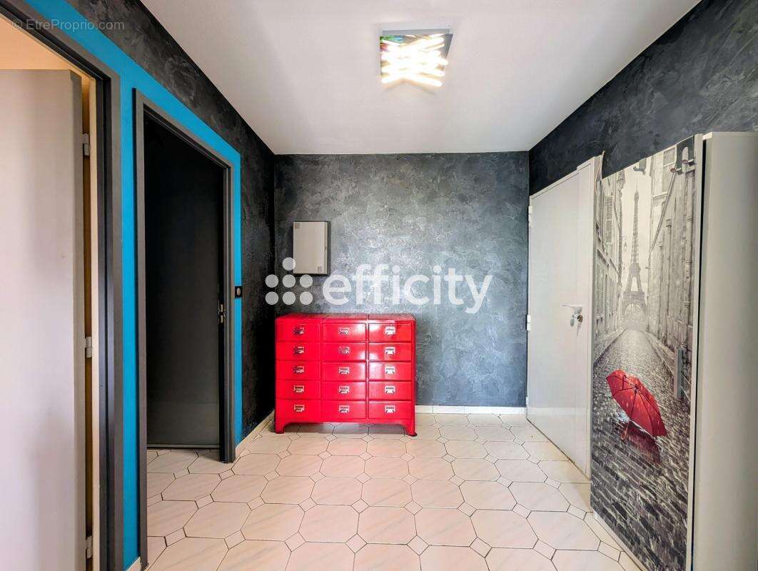 Appartement à ENGHIEN-LES-BAINS