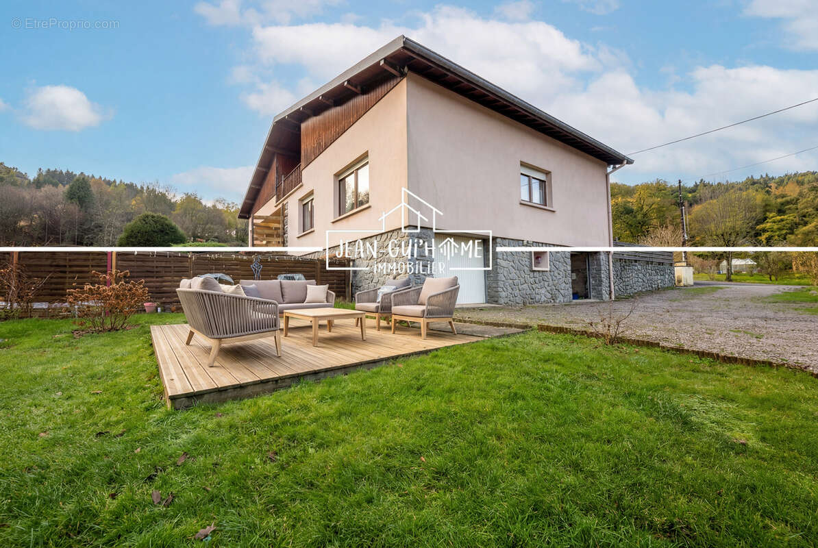 Maison à SAINT-NABORD