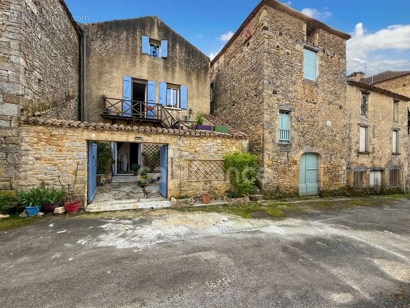 Maison à VILLEFRANCHE-DU-PERIGORD