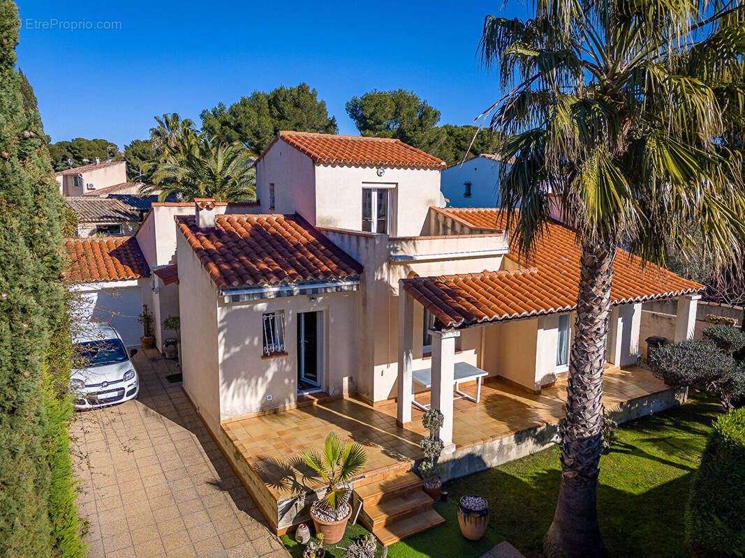 Maison à SAUSSET-LES-PINS