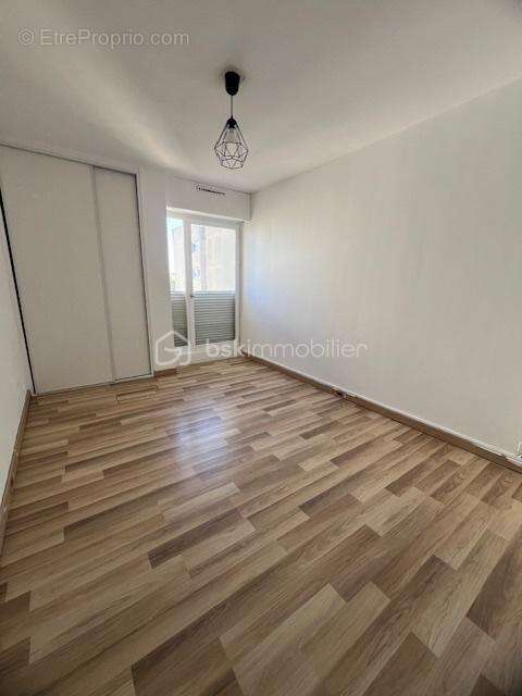 Appartement à EPINAY-SOUS-SENART