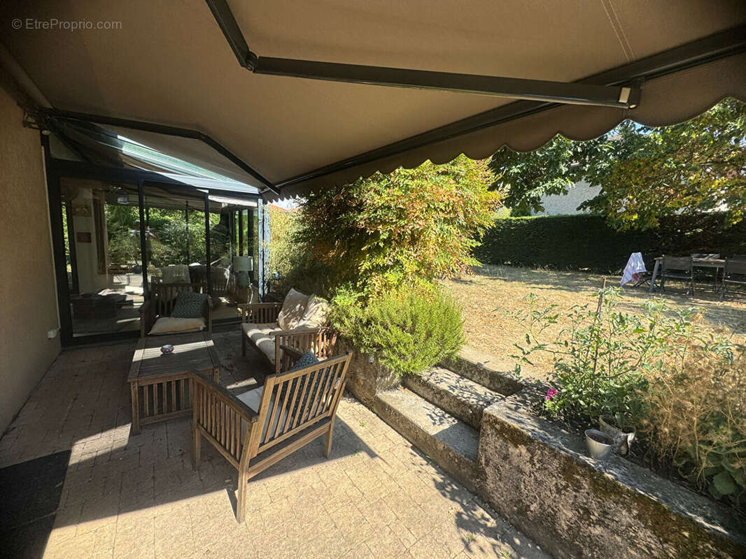 Rare au coeur de Francheville le Haut maison 7 pièce(s) 211 m2 au calme - photo 15