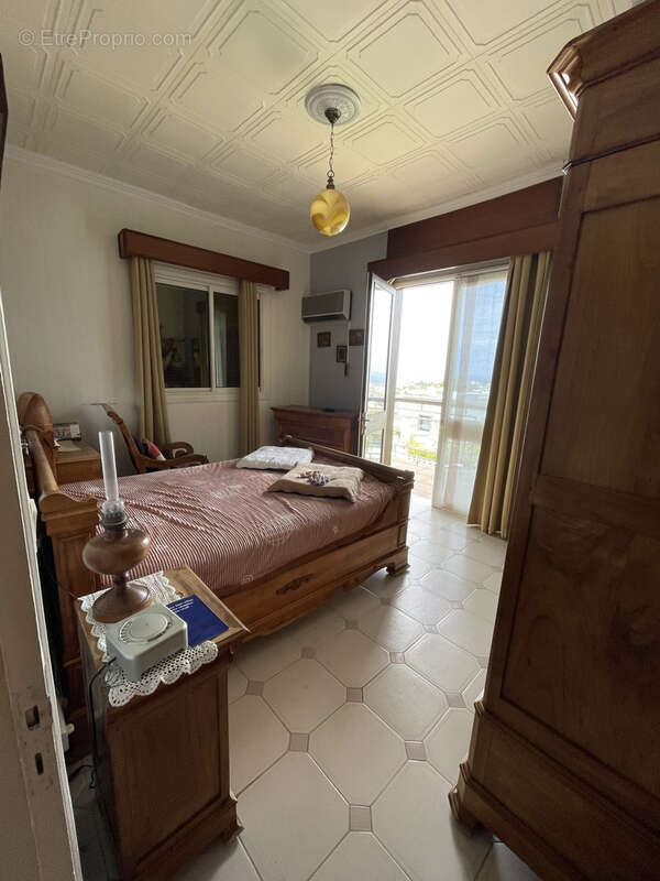 Maison à SAINT-DENIS