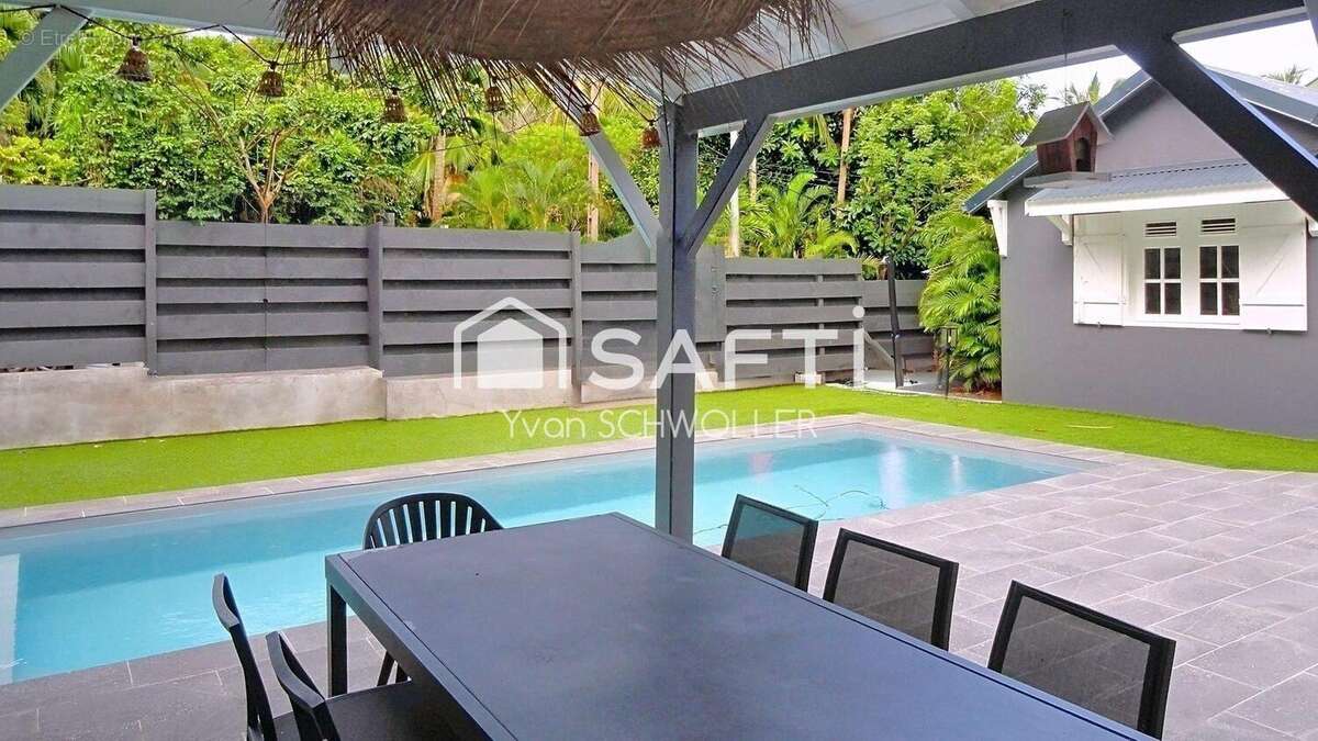 Photo 2 - Maison à DESHAIES