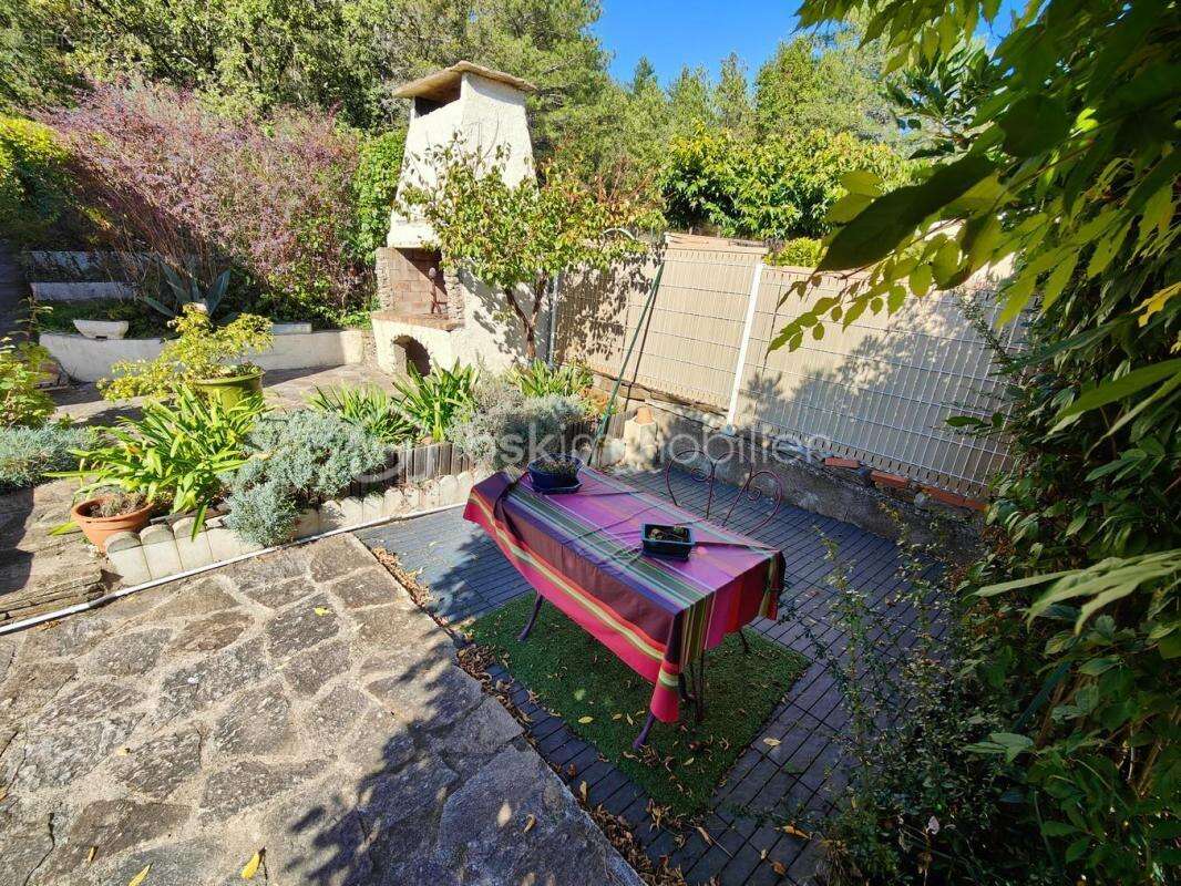 Maison à LAMALOU-LES-BAINS