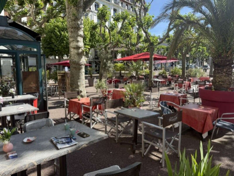 Commerce à AIX-LES-BAINS