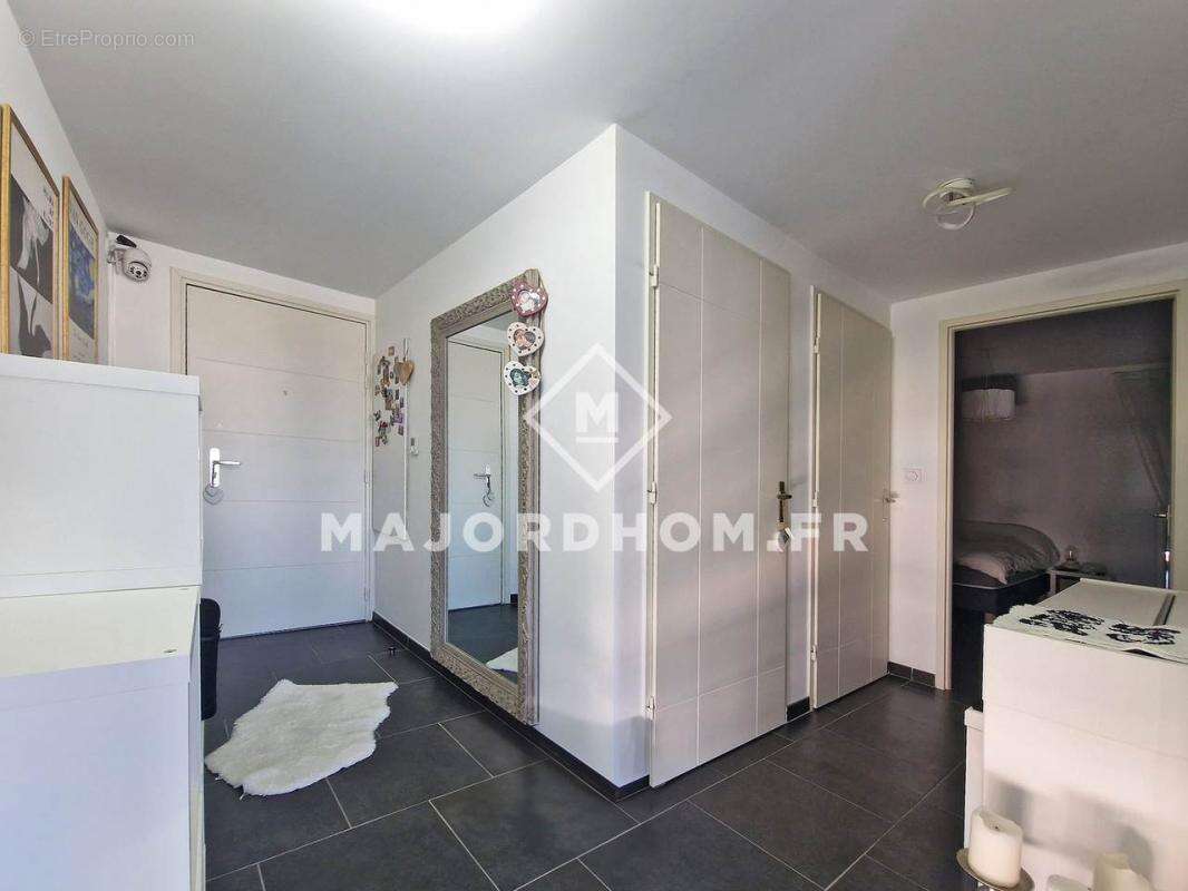 Appartement à MARSEILLE-9E