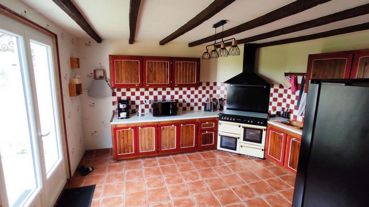 Maison 164m² à saint-gervais-les-trois-clochers - photo 9