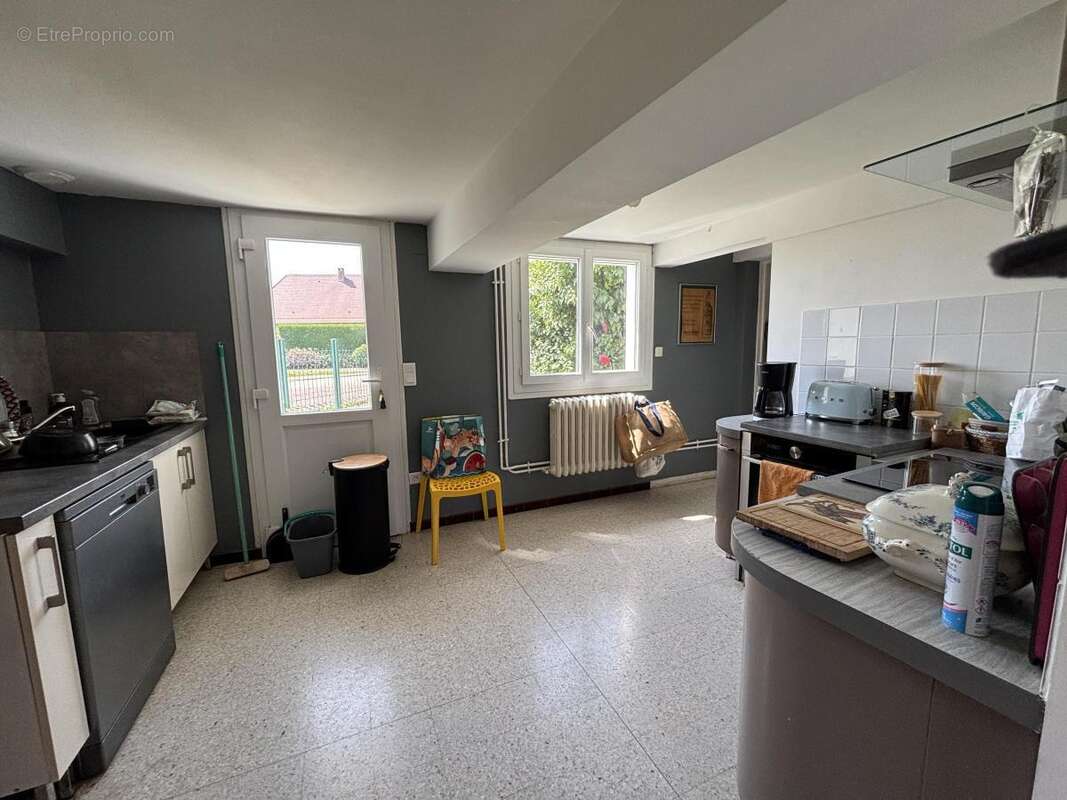 Maison 102 m² à Ymare  - photo 5