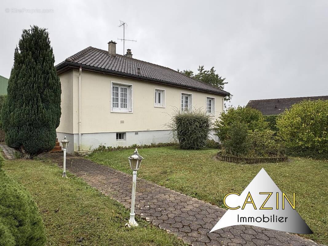 Maison à GACE