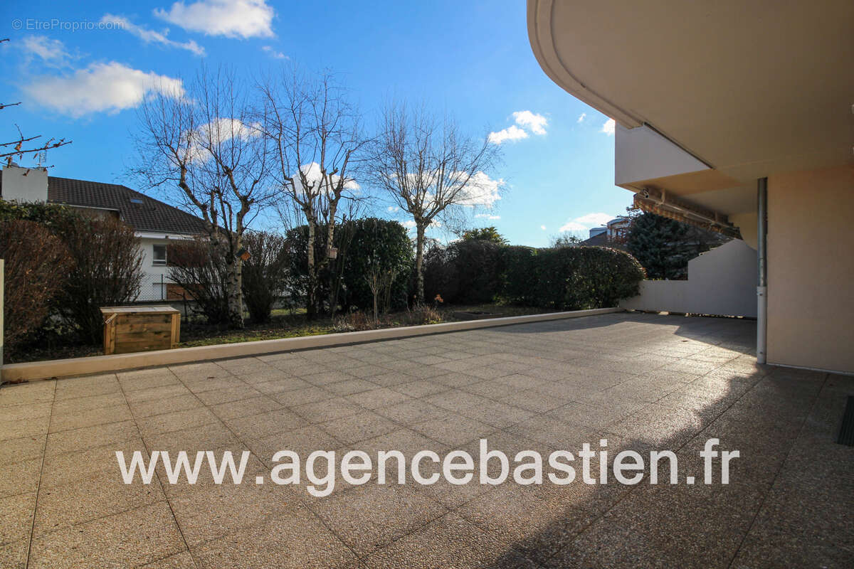 Appartement à DIVONNE-LES-BAINS