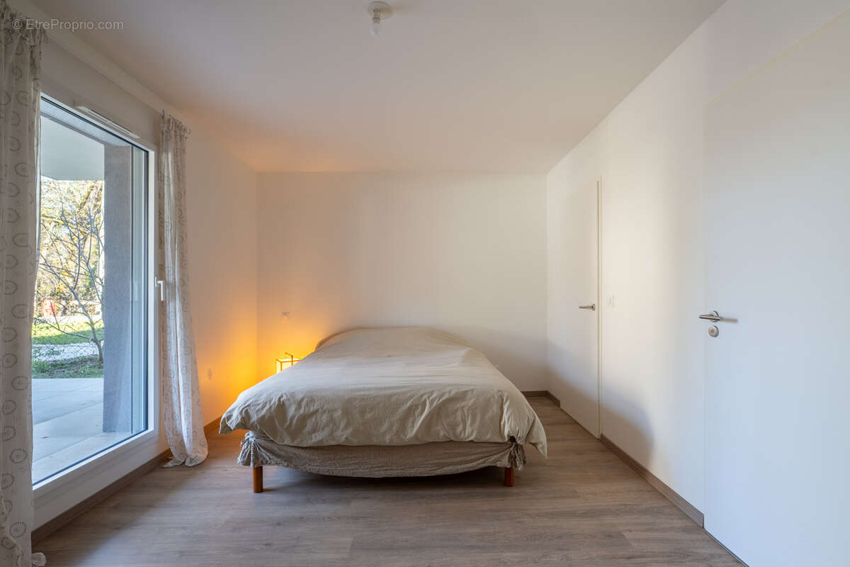 Appartement à SAINT-JORIOZ