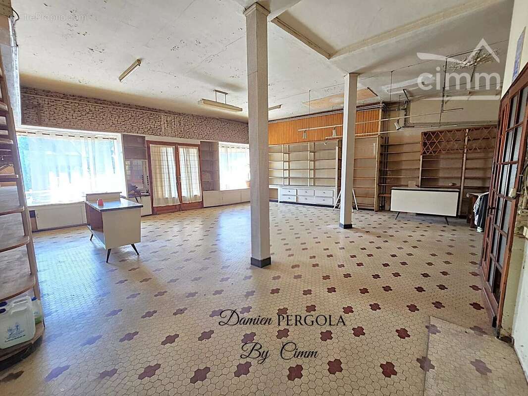 Immeuble de rapport en centre-ville de Montignac-Lascaux – Emplacement premium et fort potentiel de rentabilité - photo 7