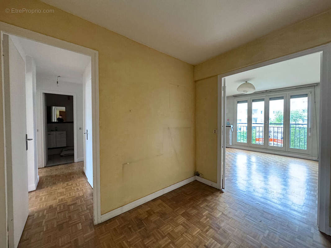 Appartement à CLICHY