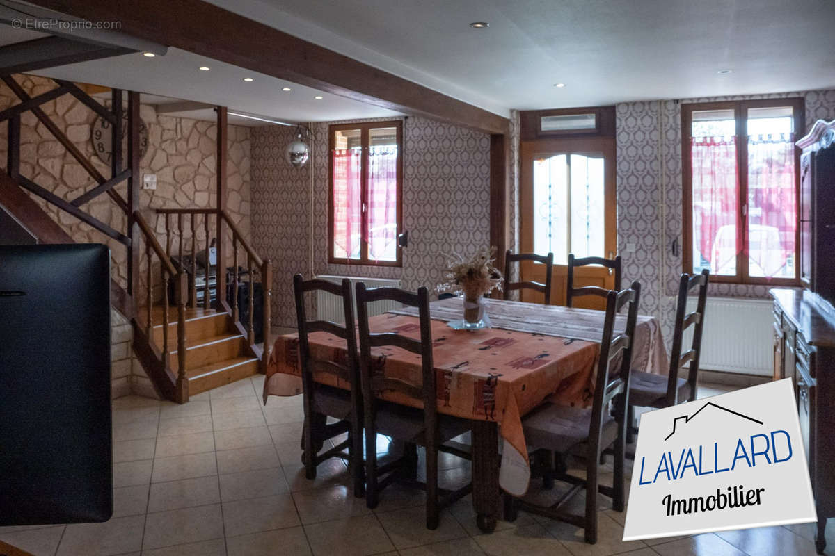 Maison à LAMOTTE-WARFUSEE