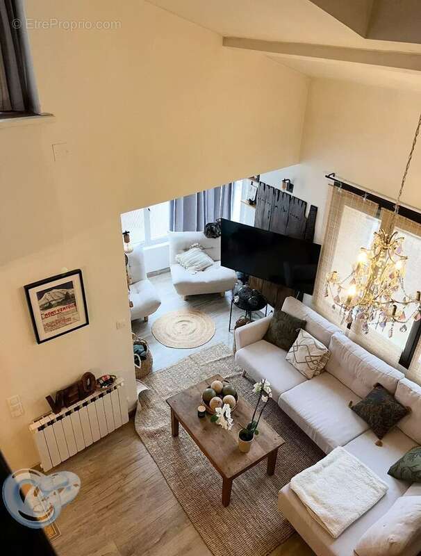 SAULT, maison de village meublée, atypique,  de 62 m² habitables environ avec garage - photo 8