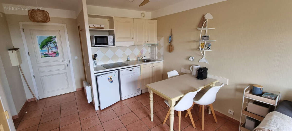 Appartement à LES ISSAMBRES