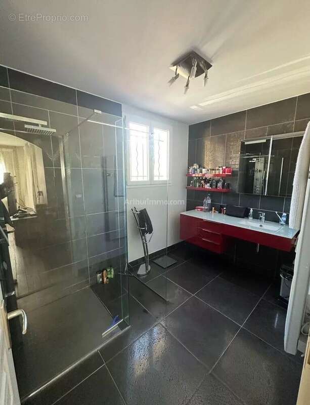 Maison à SAINT-ANDRE-LES-ALPES