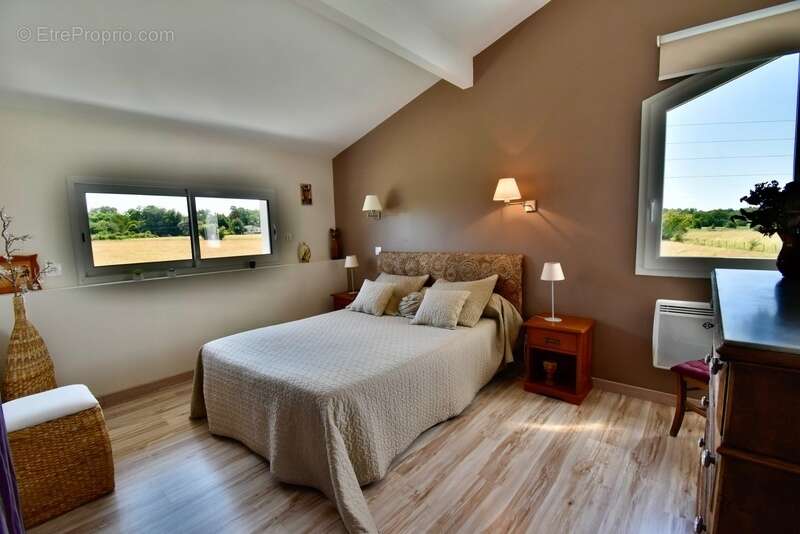 Maison à LIGNAN-DE-BORDEAUX