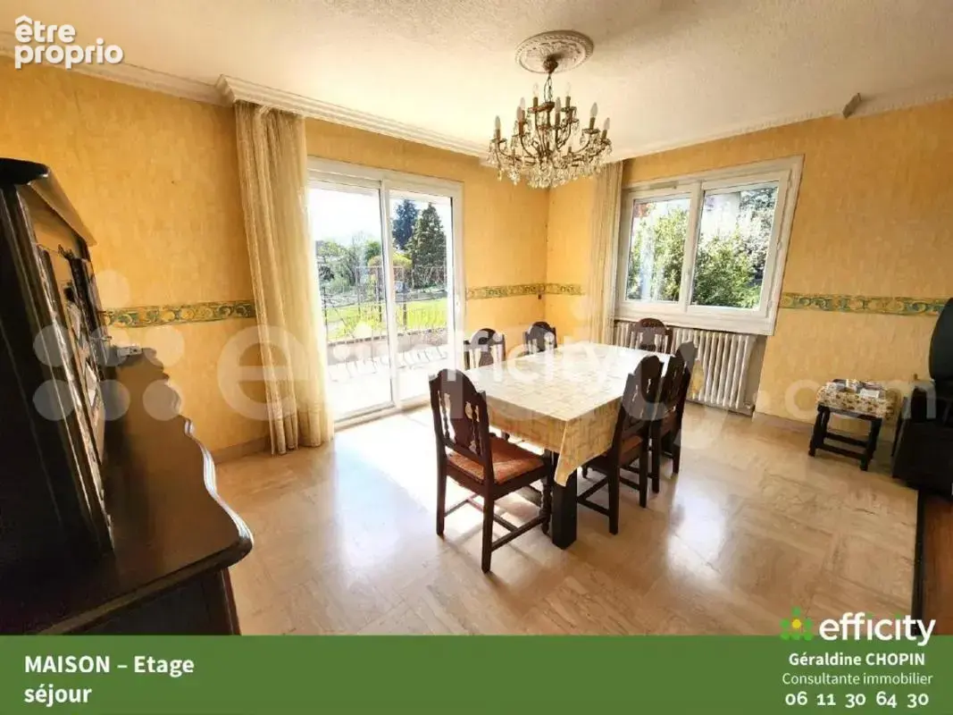Maison 129 m² à Saint-Martin-La-Plaine  - photo 11