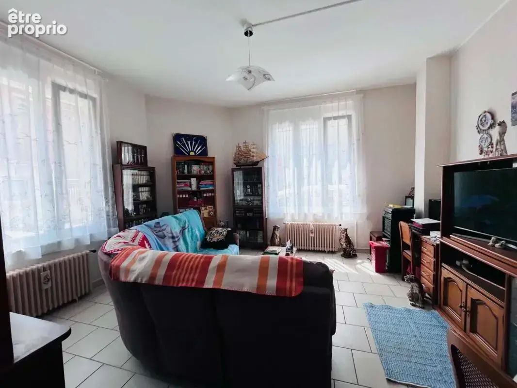 Maison 7 pièces SAINT QUENTIN (02) - photo 3