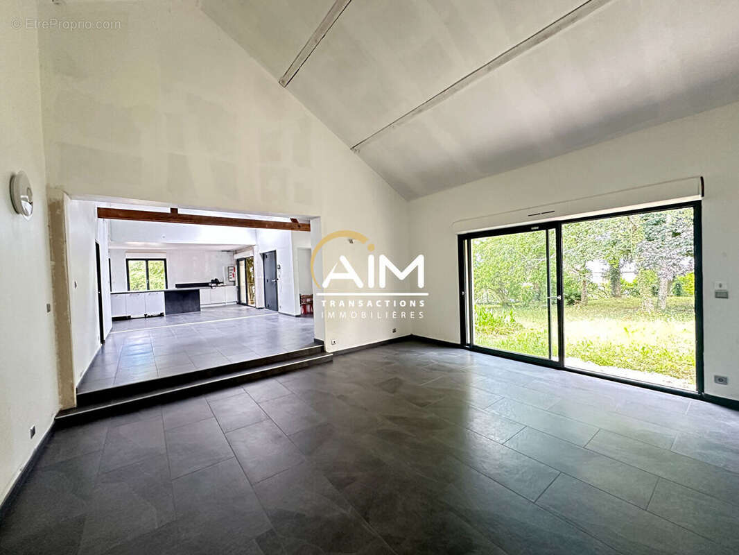 Maison à ROCHECORBON