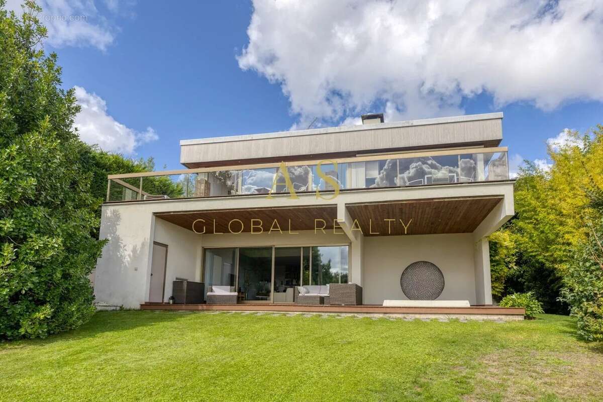 Appartement à MARLY-LE-ROI