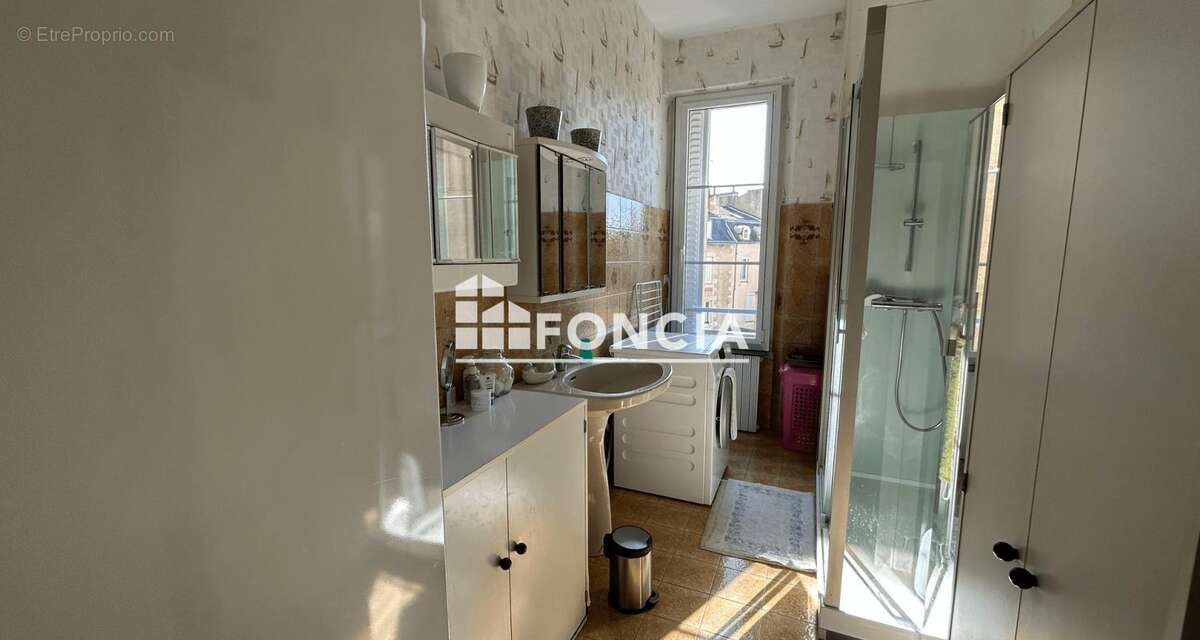 Appartement à POITIERS