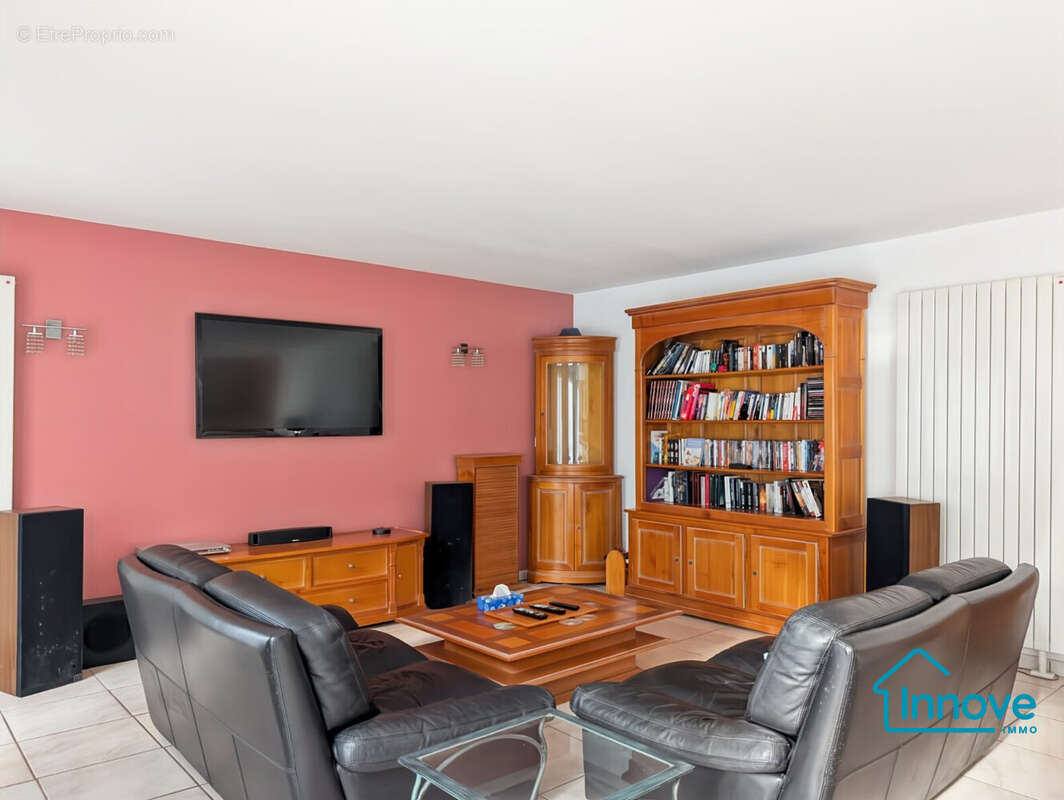 Appartement à CHAMPS-SUR-MARNE