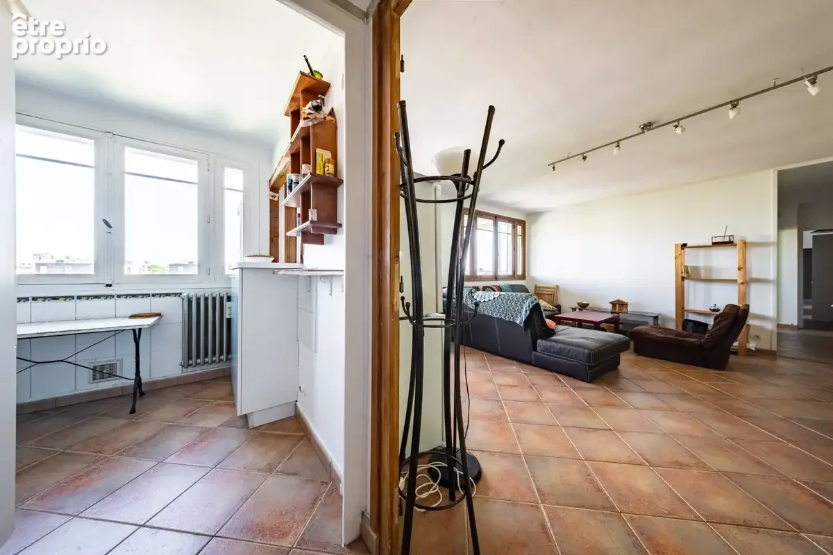 Appartement à vendre 5 pièces DIJON (21) de 95 m² avec grand balcon, cave et garage - photo 5