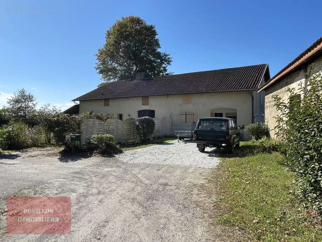 Maison à MOUSCARDES