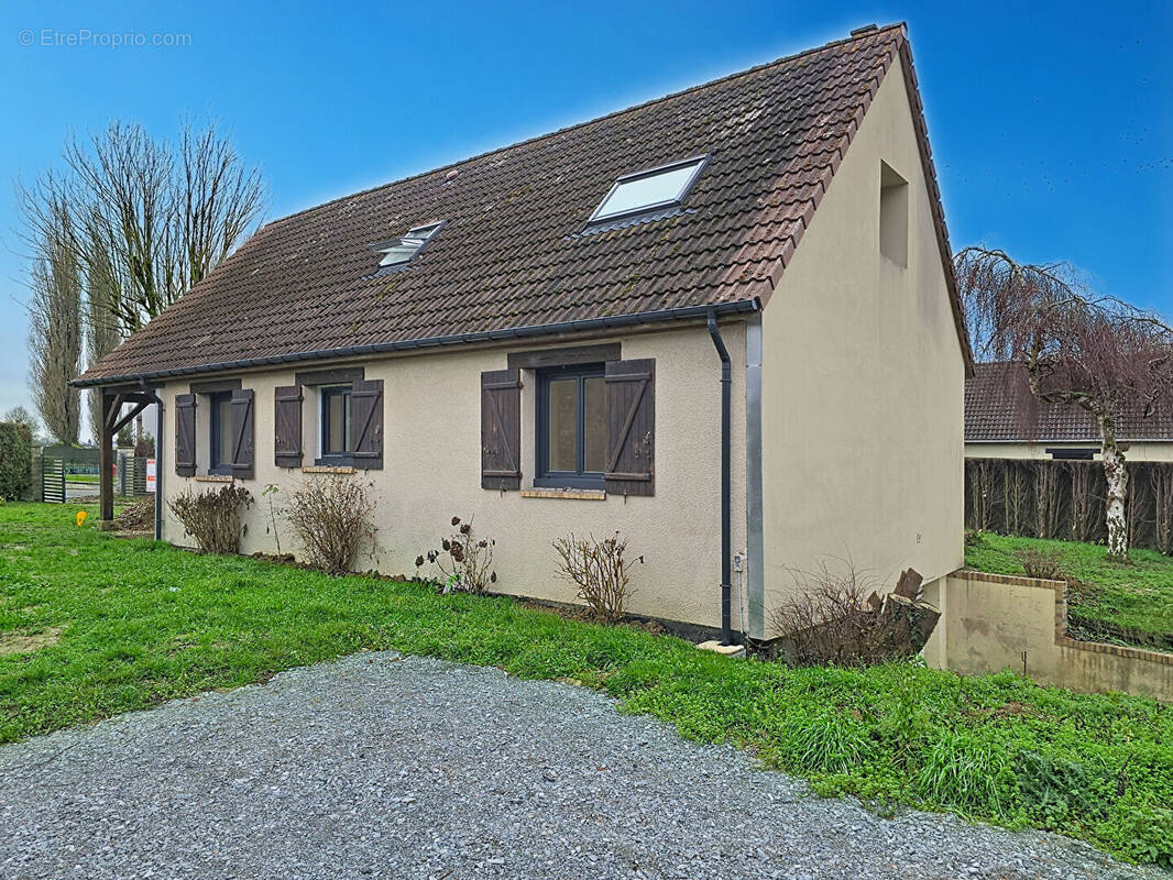 Maison à FRANQUEVILLE-SAINT-PIERRE