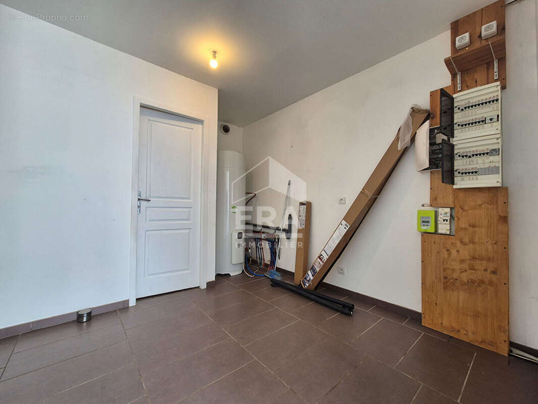 Maison à VILLELONGUE-DELS-MONTS
