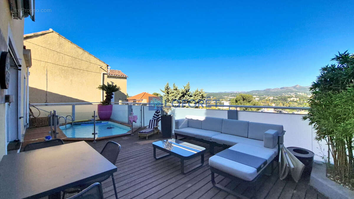 Maison à MARSEILLE-11E