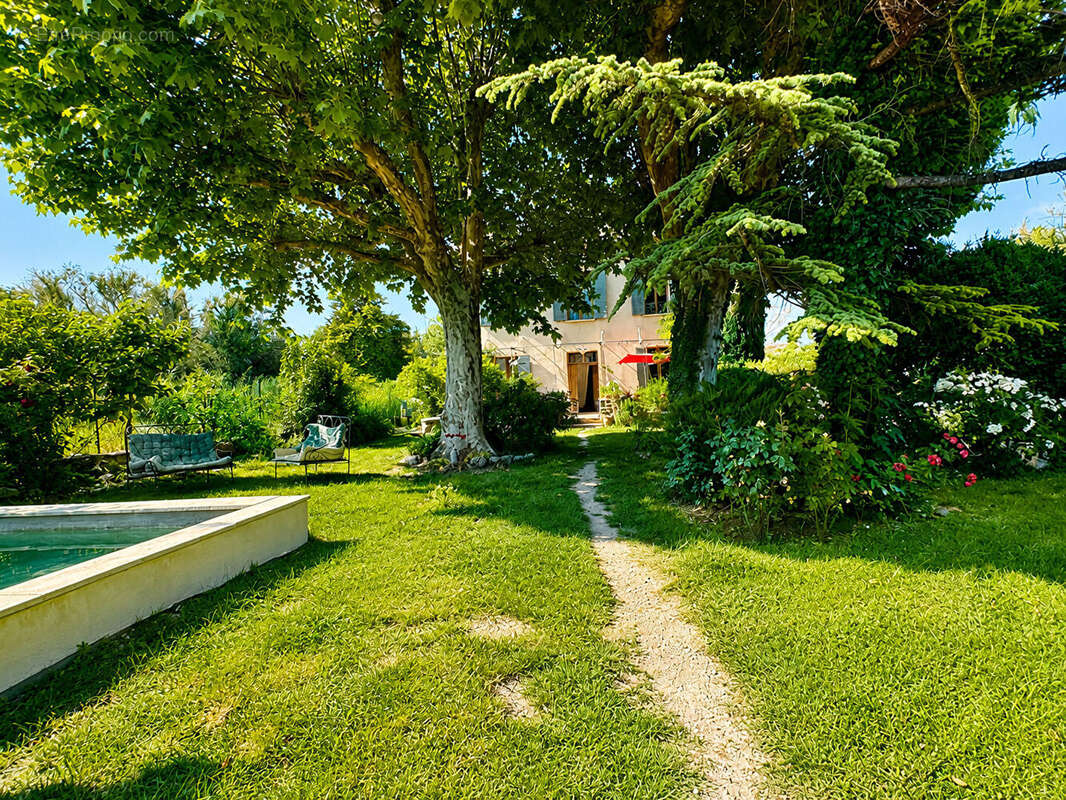 Maison à MORMOIRON