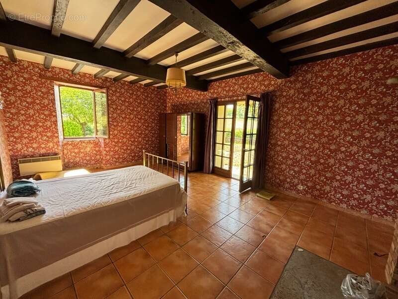 Maison traditionnelle 6 pièces à Tilh - photo 6