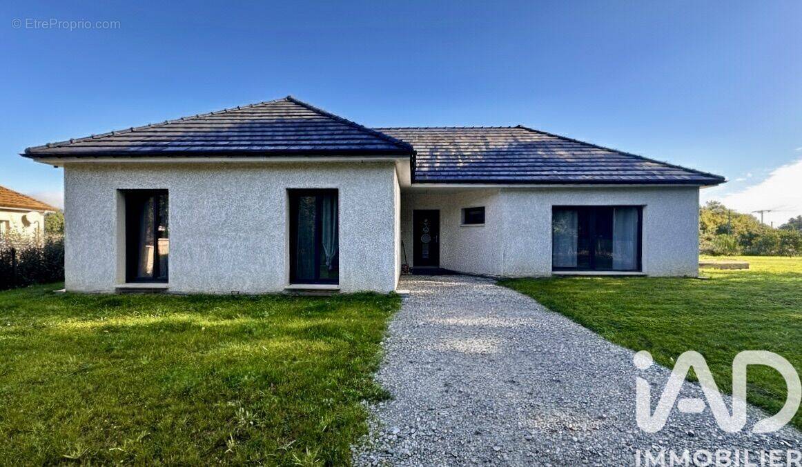 Photo 1 - Maison à LA CROISILLE