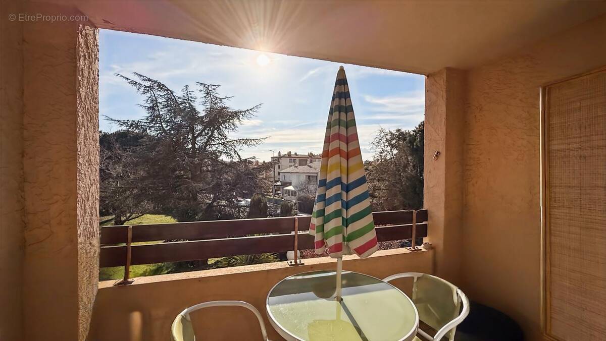 Appartement à FREJUS
