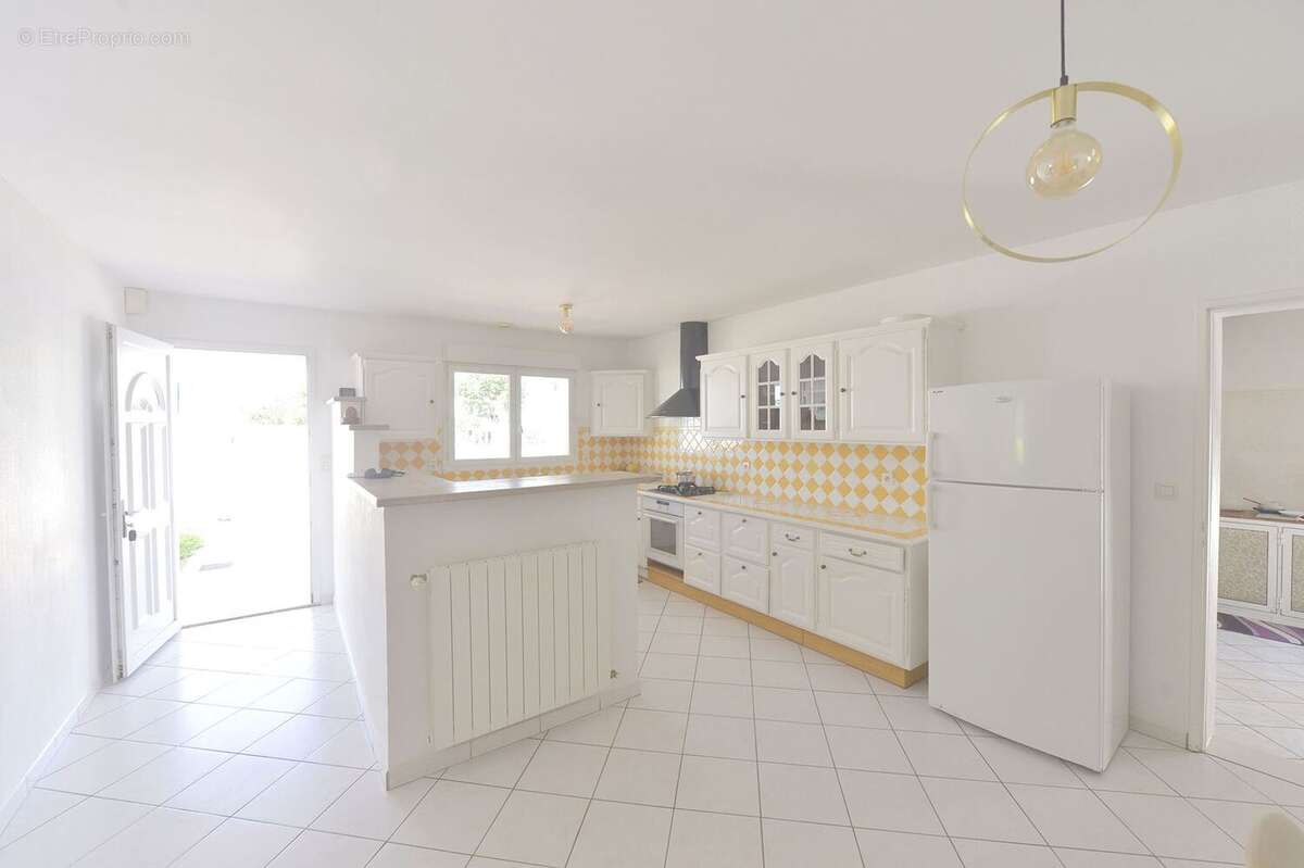 Maison 142 m² à Royan  - photo 3