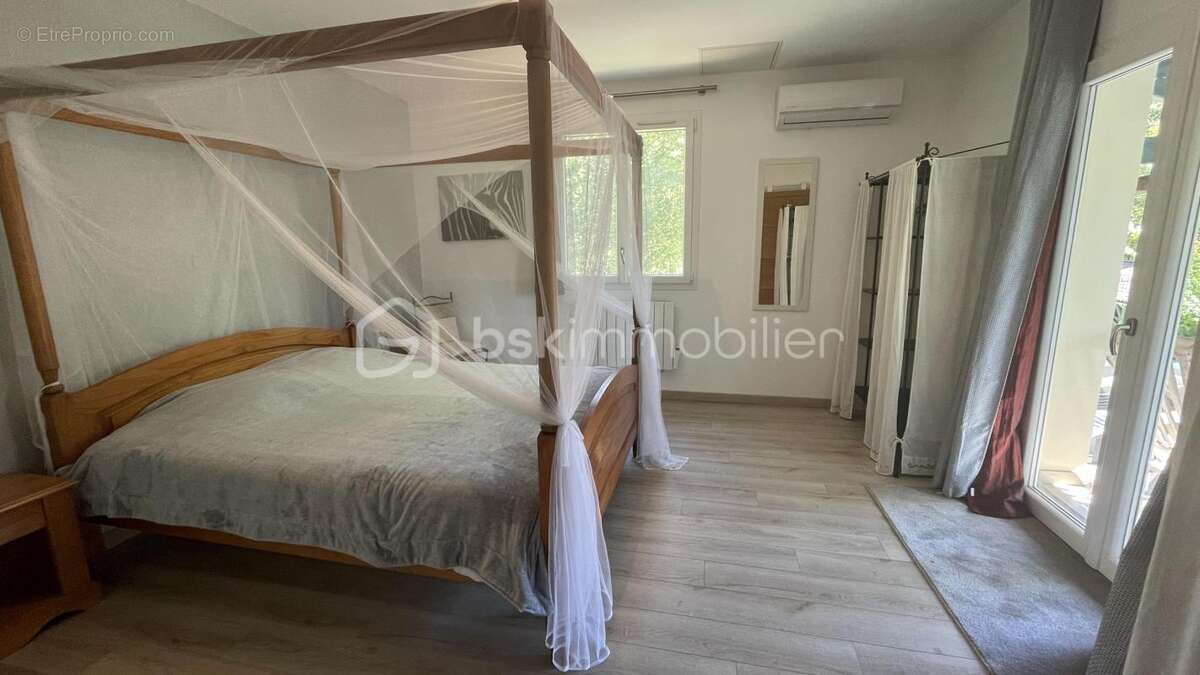 Maison à LAMONZIE-MONTASTRUC